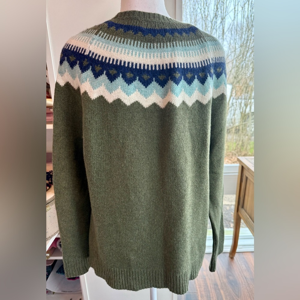 Vineyard Vines VGUC Fair Isle Cashmere Blend Sweater Green Blue Medium - Picture 3 of 7